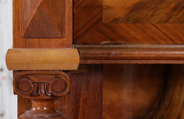 CHIFFONJÉ, nyrenässans, 1800-talets sista kvartal.