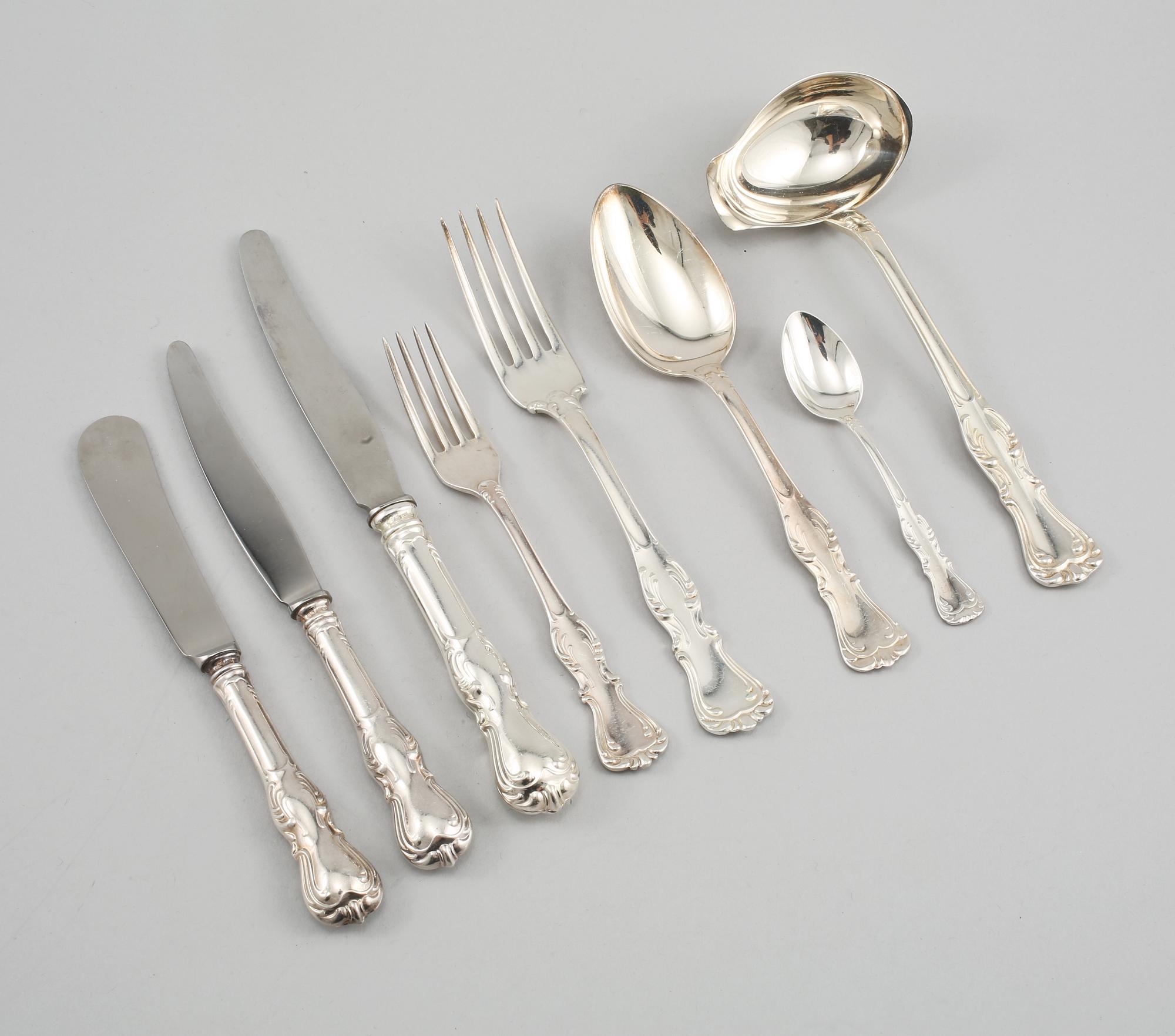 BESTICKSERVIS, 75 delar, silver, "Prins Albert", 1900-talets andra hälft. Vikt 3086 g.