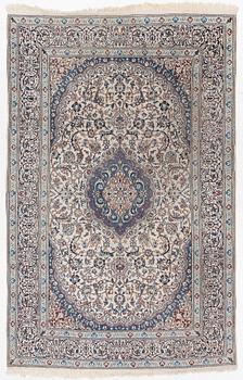 Rug, Nain, approx. 300 x 196 cm.