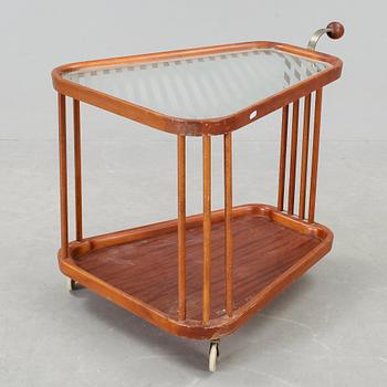 SERVERINGSVAGN, 1900-talets andra kvartal.