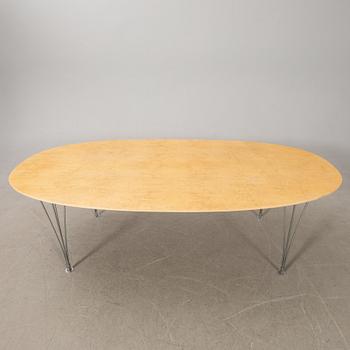 Bruno Mathsson/Piet Hein, bord, "Superelips" för  Fritz Hansen Danmark sent 1900-tal.