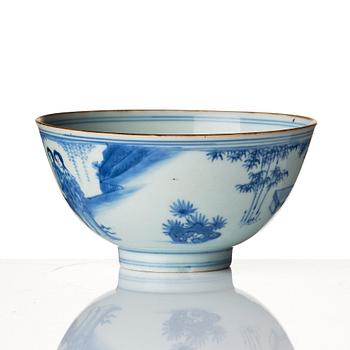 A blue and white bowl, Transition, 17th century.