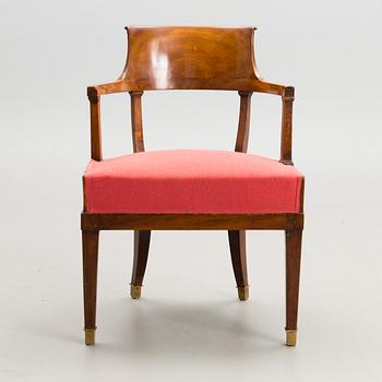 KIRJOITUSPÖYDÄN TUOLI, empire, 1800-luvun alkupuoli.