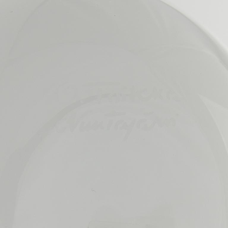 Oiva Toikka, glasfågel, "Kuulas". Signerad O. Toikka Nuutajärvi.