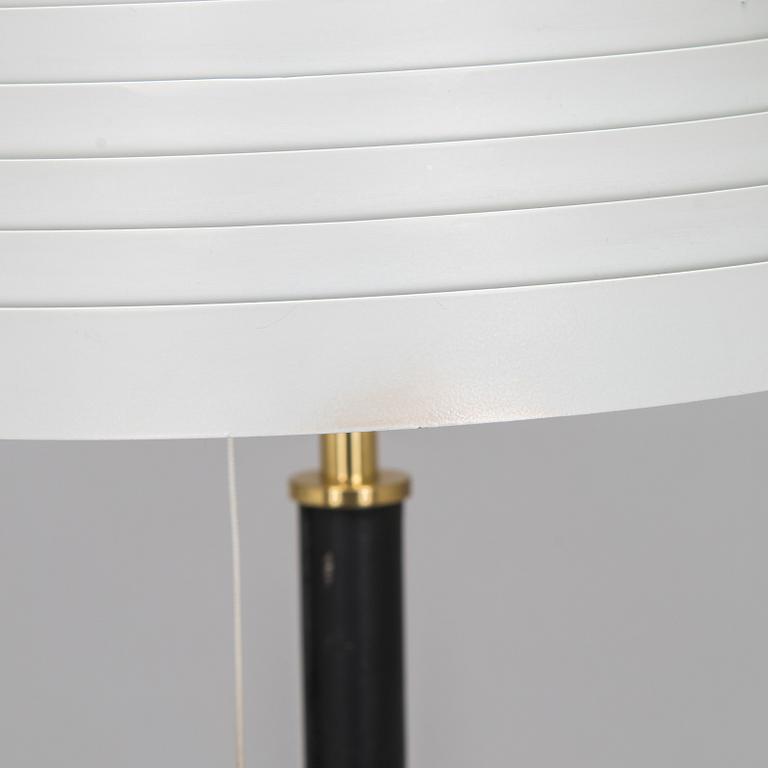Alvar Aalto, a late 20th century 'A809' floorlamp for Valaisinpaja.