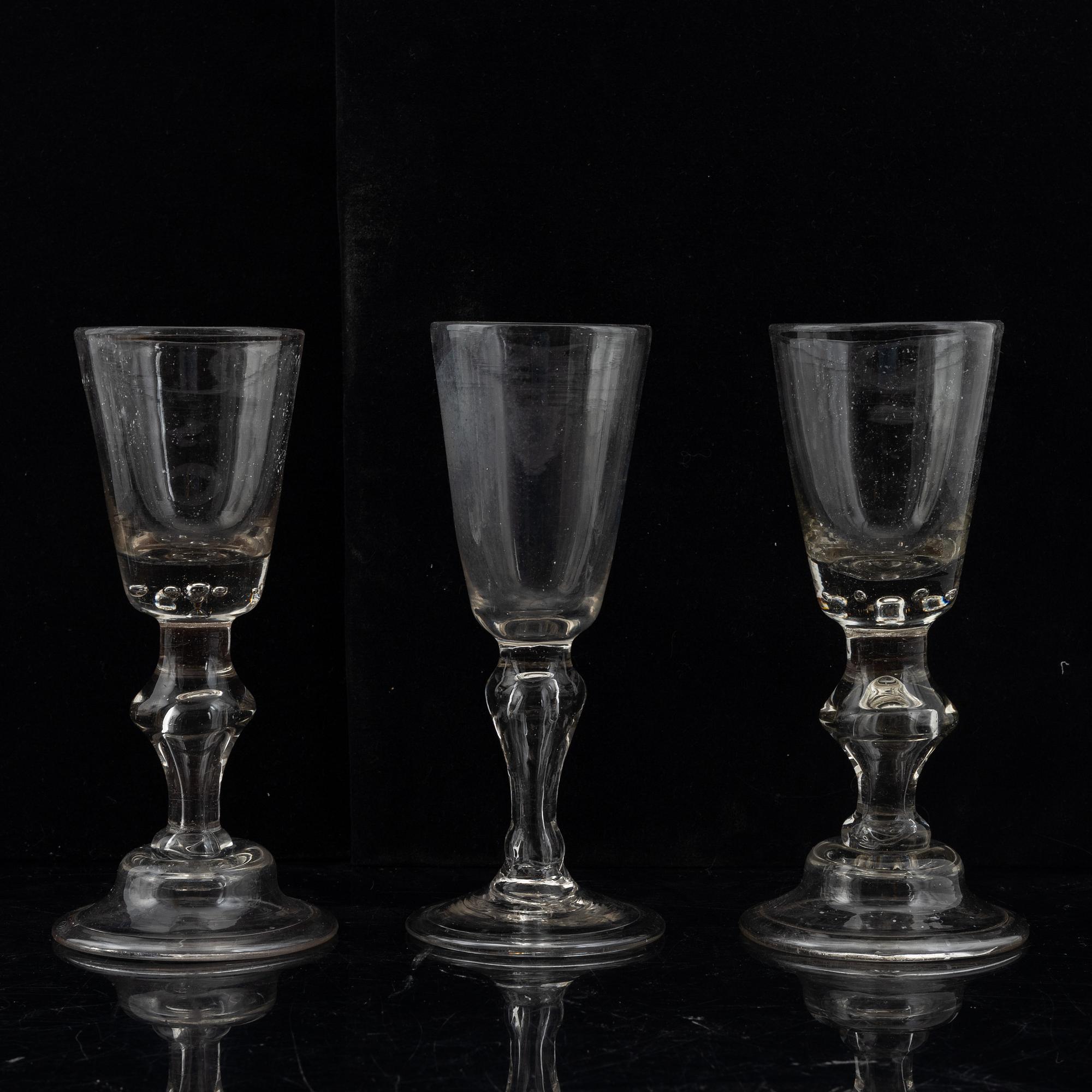 Glas, 15 st, 1700-tal.