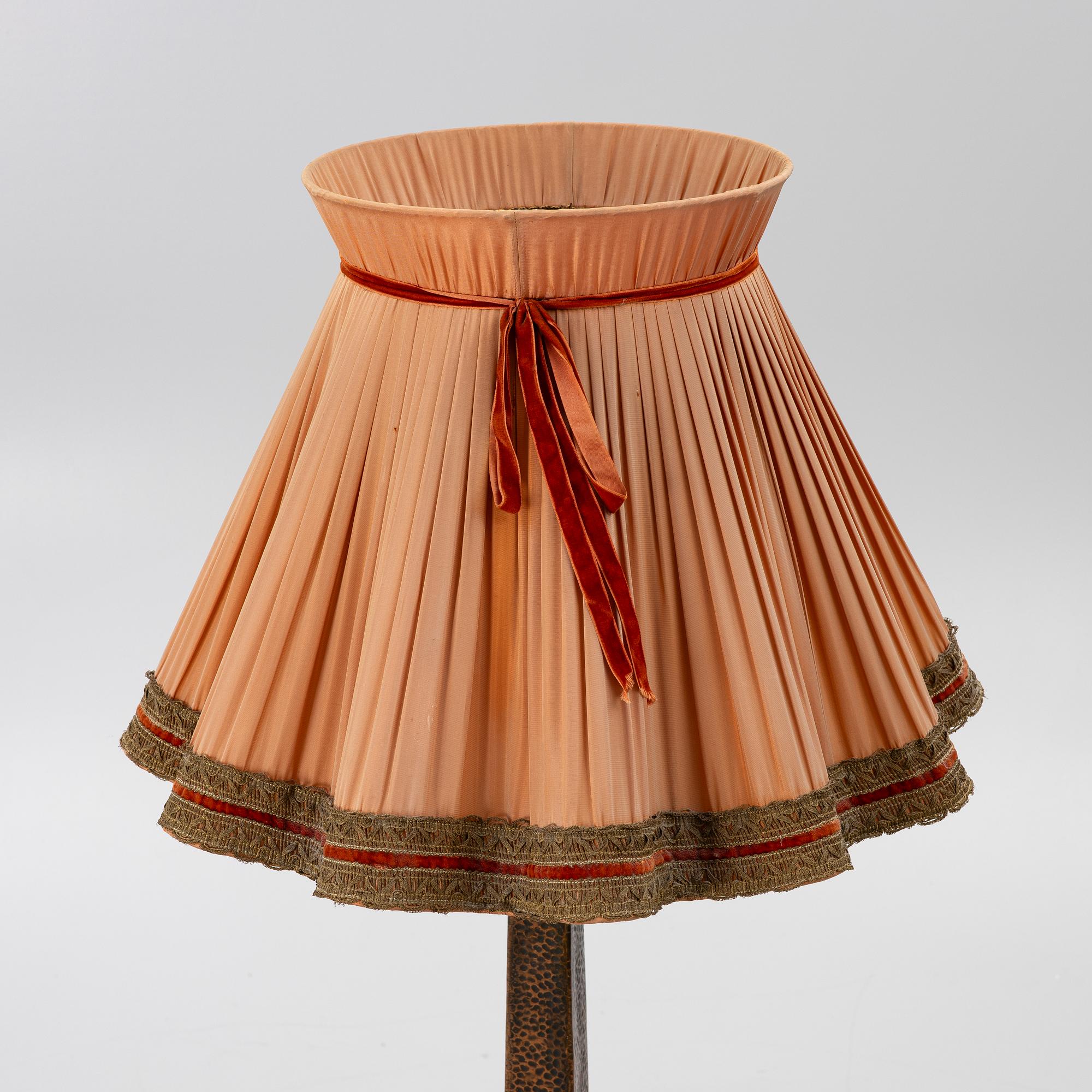 Jugend/Art Nouveau, Floor lamp, early 20th century.