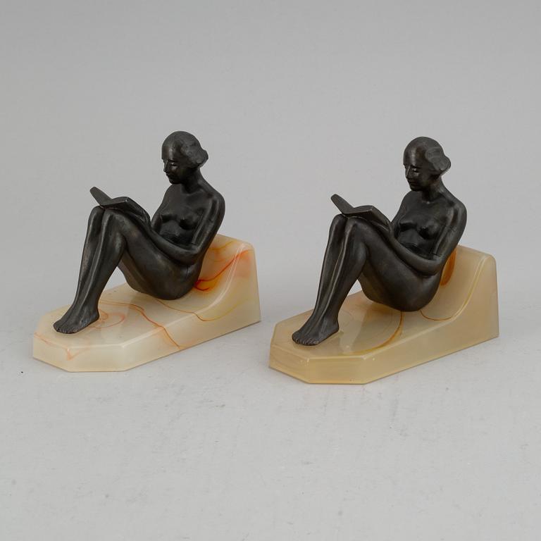 A pair of art déco style book ends, first half of the 20th century.