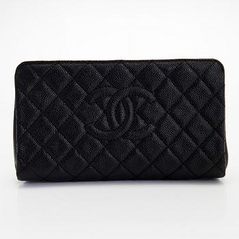Chanel, A caviar leather clutch 2014-2015.