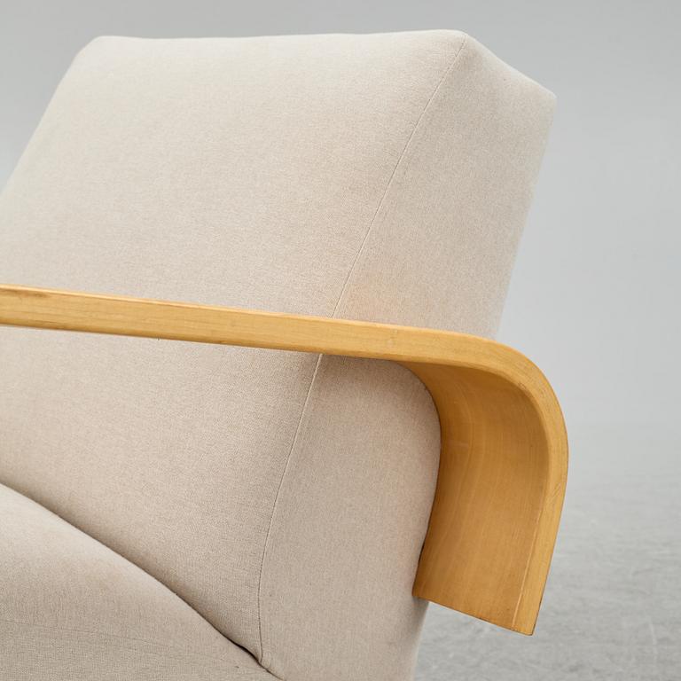 Alvar Aalto, a 'Tank' armchair model 400, Artek, Finland.