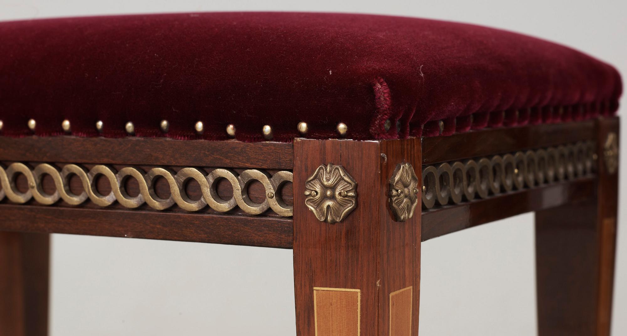 TABURETTER, ett par, gustaviansk stil, 1900-talets mitt.