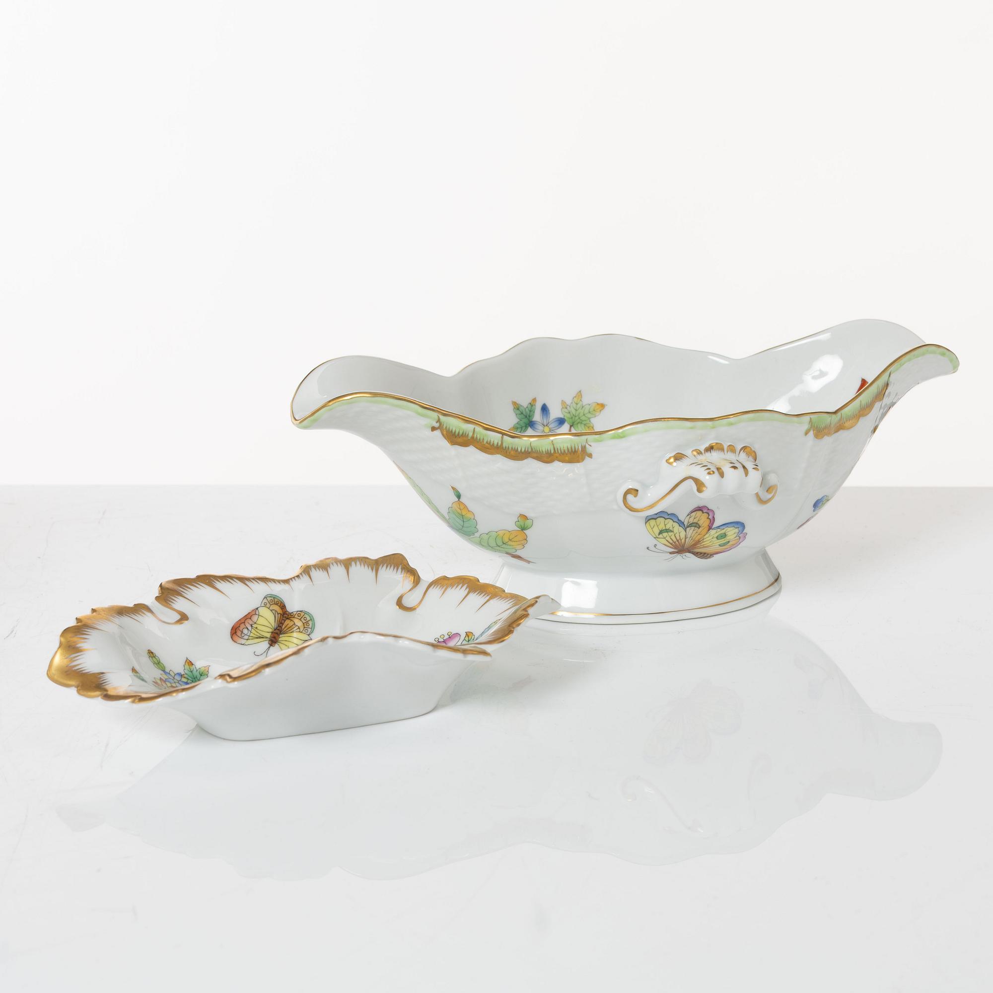 A 68-piece 'Queen Victoria' dinner service, Herend, Hungary.