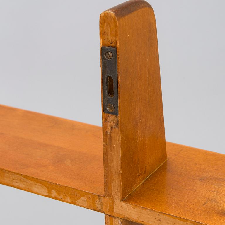 Ilmari Lappalainen, vägghylla /bokhylla "Leo", Asko 1900-talets mitt.