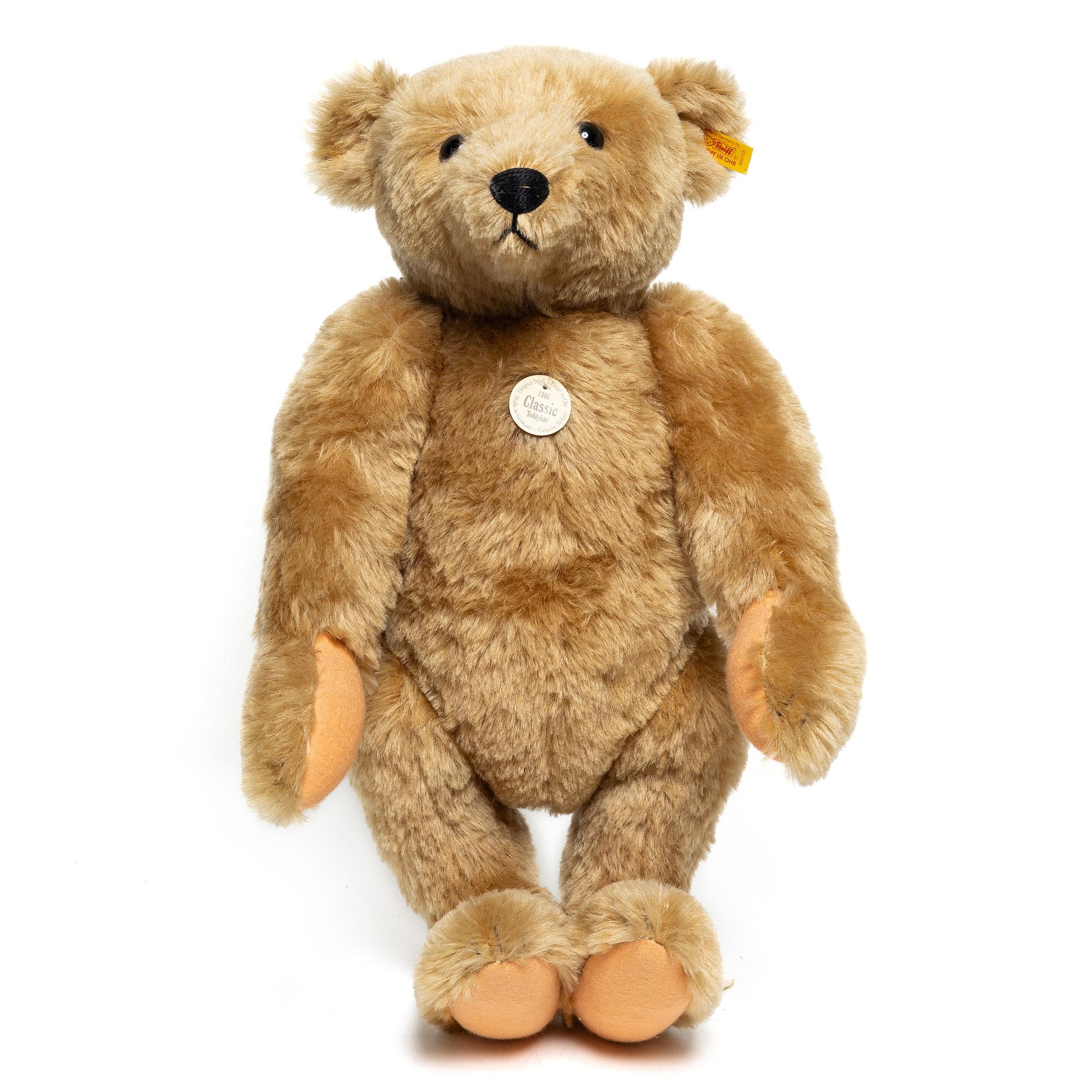 Steiff, Bear, "1906 replica Teddy bear", Germany.