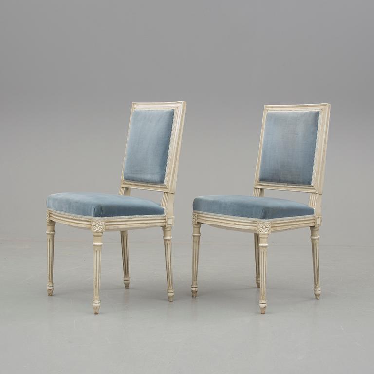 STOLAR, 24 st, Louis XVI-stil, 1900-talets andra hälft.