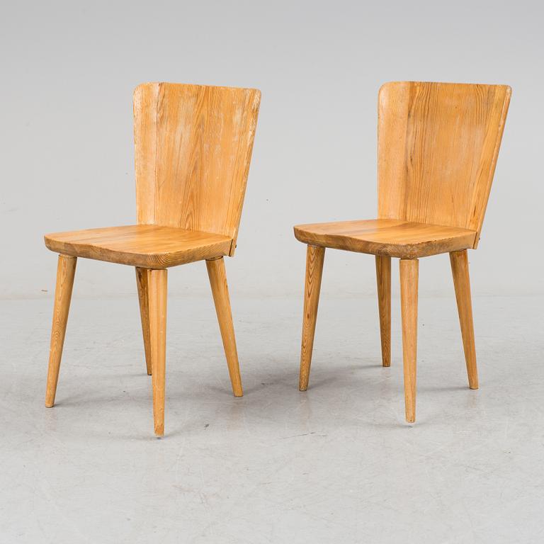a pair of chairs model 510, Svensk Fur, Göran Malmvall, Karl Andersson och söner.