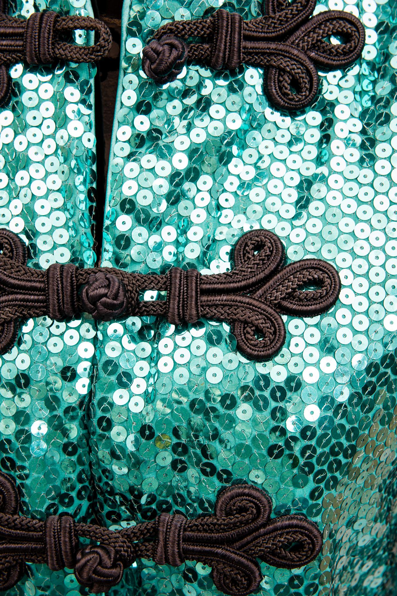 KAVAJ, Yves Saint Laurent.