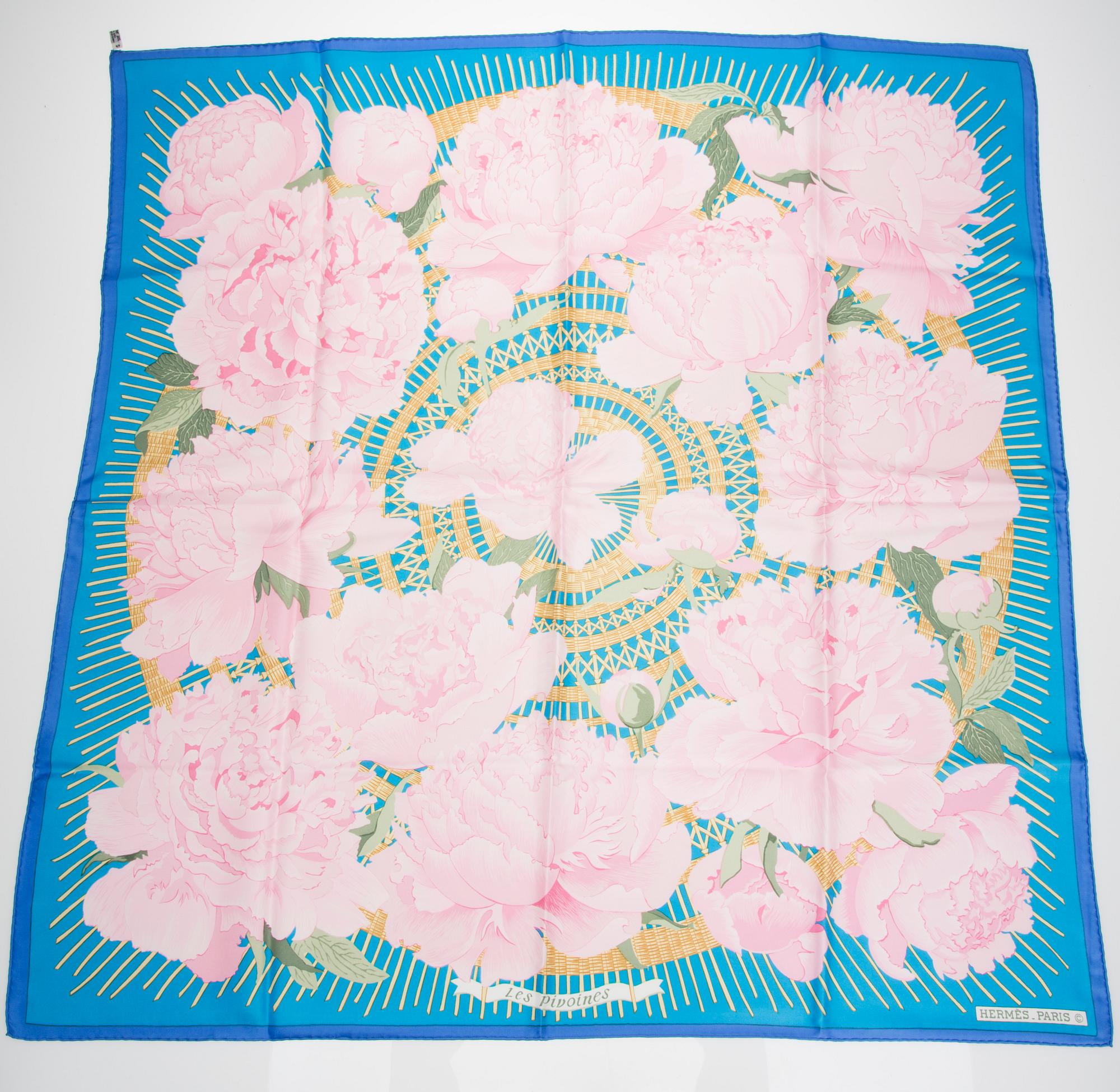 SCARF, "Pivoines", Hermès.