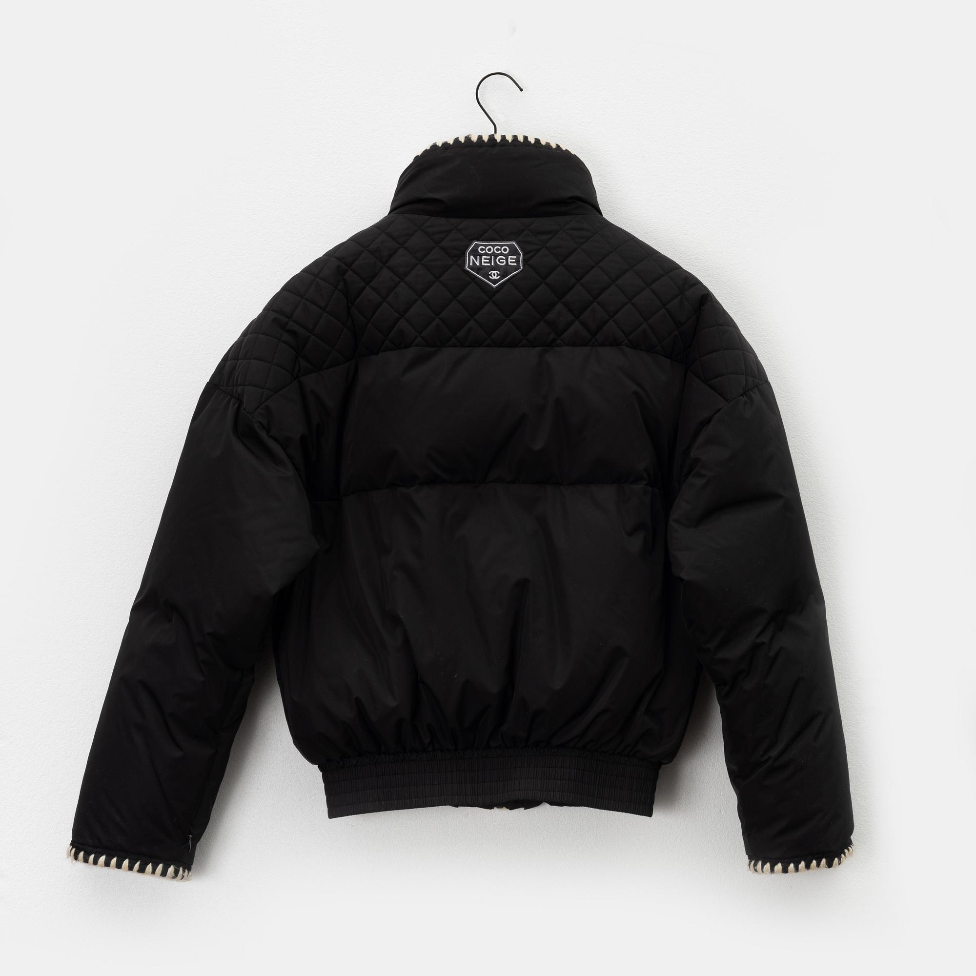 Chanel a down jacket French size 38. Bukowskis