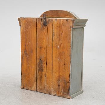 Hängskåp, 1800-tal.