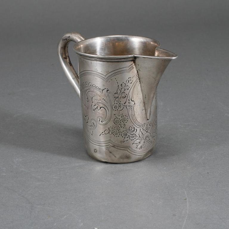 GRÄDDKANNA, silver, 1800-tal. Vikt ca 75 gram.