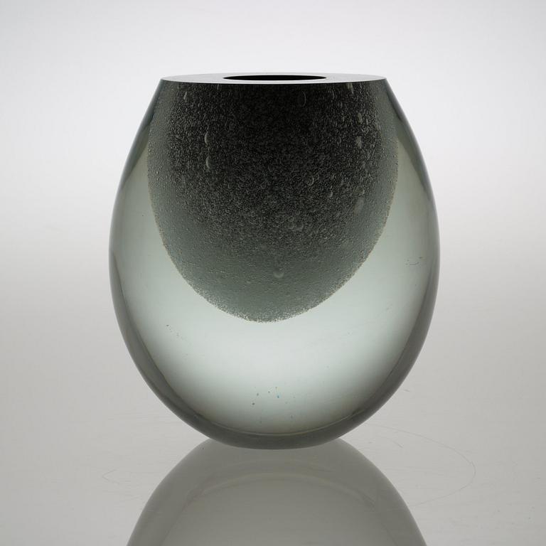 TIMO SARPANEVA, vas, "Claritas", Iittala, Finland 1990.