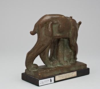 Jussi Mäntynen, "Lohona med ungar".