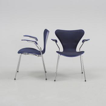 KARMSTOLAR, 5 st, "sjuan", Arne Jacobsen för Fritz Hansen, modell formgiven 1955.