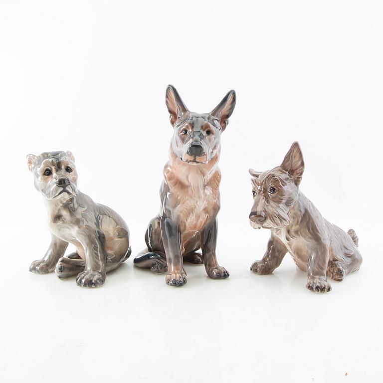 Jens Peter Dahl-Jensen, figurines 3 pcs Denmark porcelain.