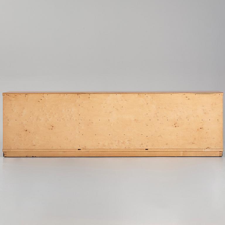 Axel Einar Hjorth, sideboard, variant av modell "Borgen", Nordiska Kompaniet 1930-tal, Swedish Grace.