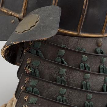 KABUTO, Edo, mei Yamato no Kami Fujiwara Ietsugu, Haruta-school. circa 1620.
