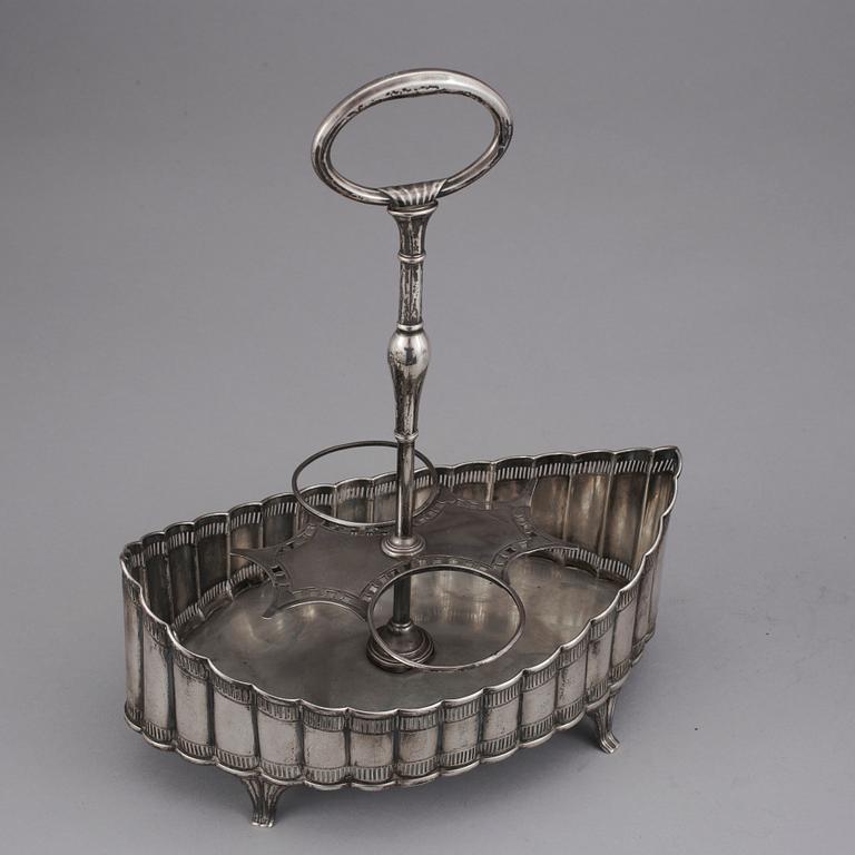 BORDSSURTOUT, silver, bl a Sheffield, England, 17/1800-tal.