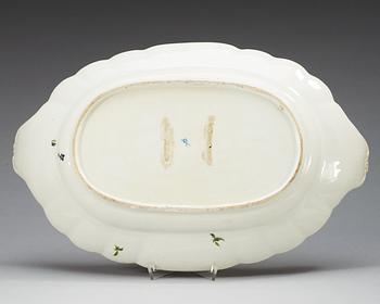 BRICKA/FAT, porslin. Meissen, 1700-tal.