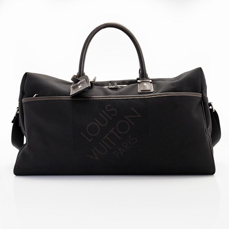 Louis Vuitton, a Geant 'Albatros' Weekendbag.