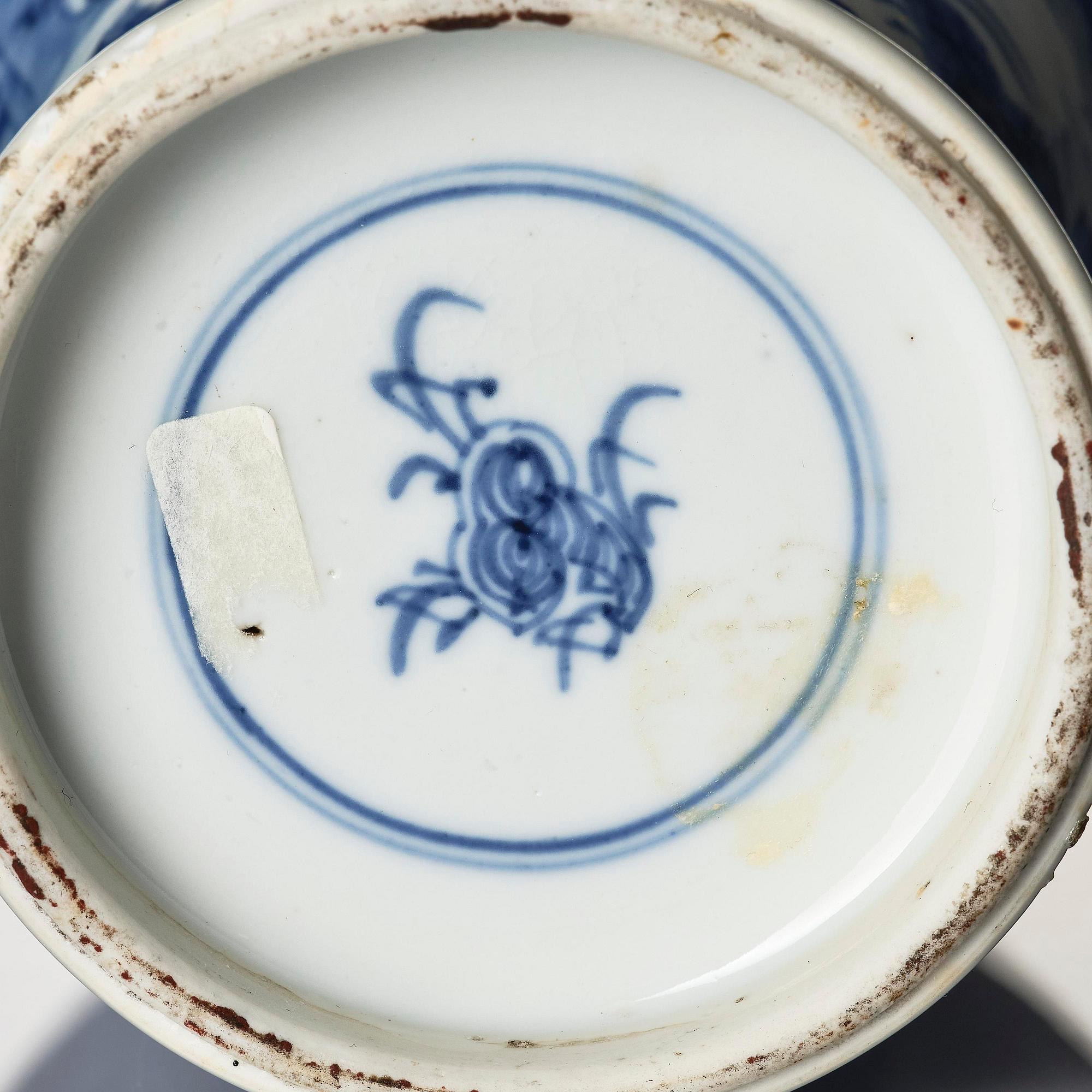 A pair of blue and white 'landscape' vases, Qing dynasty, Kangxi (1662-1722).