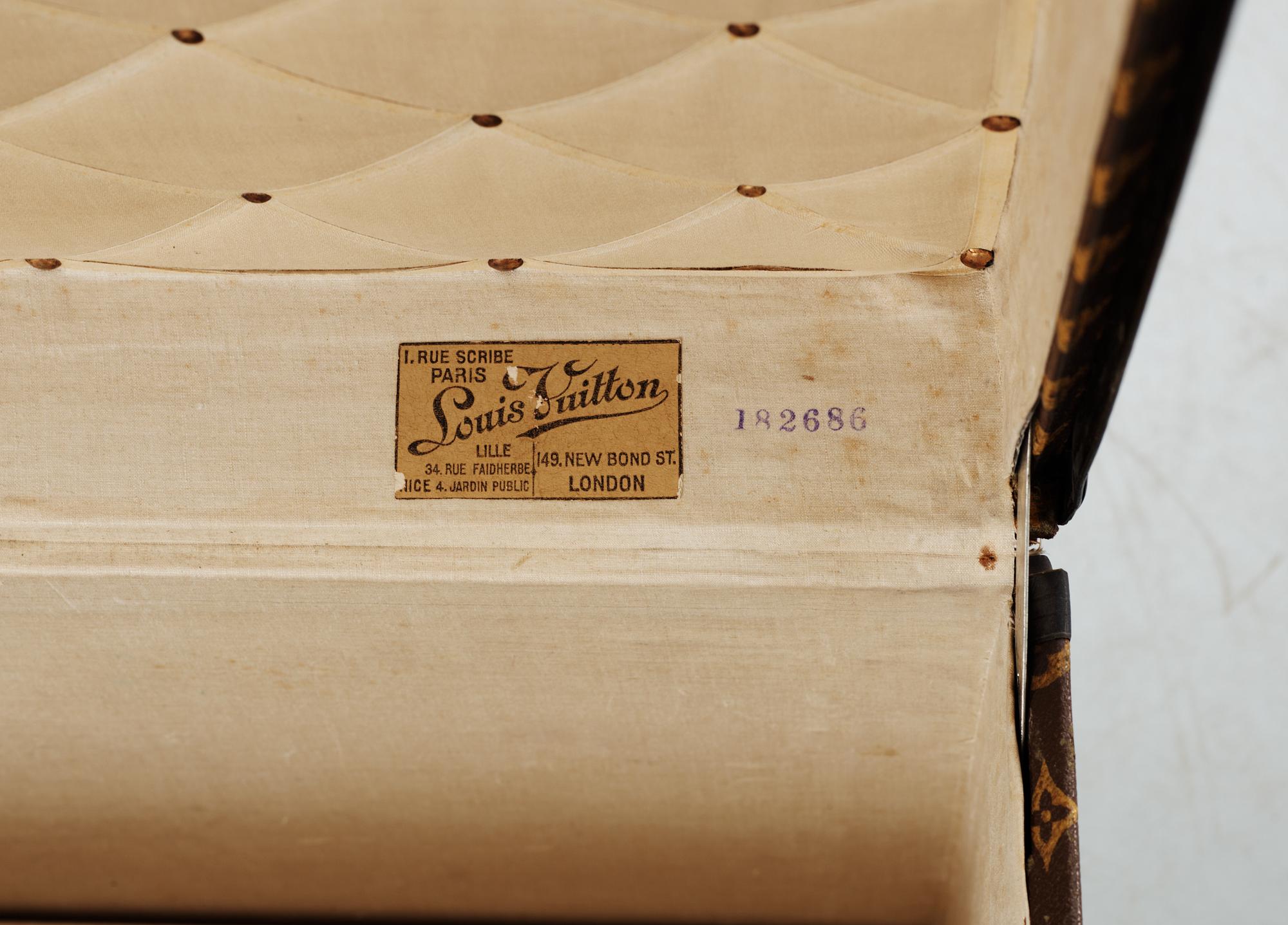 LOUIS VUITTON, koffert, 1900-talets början.