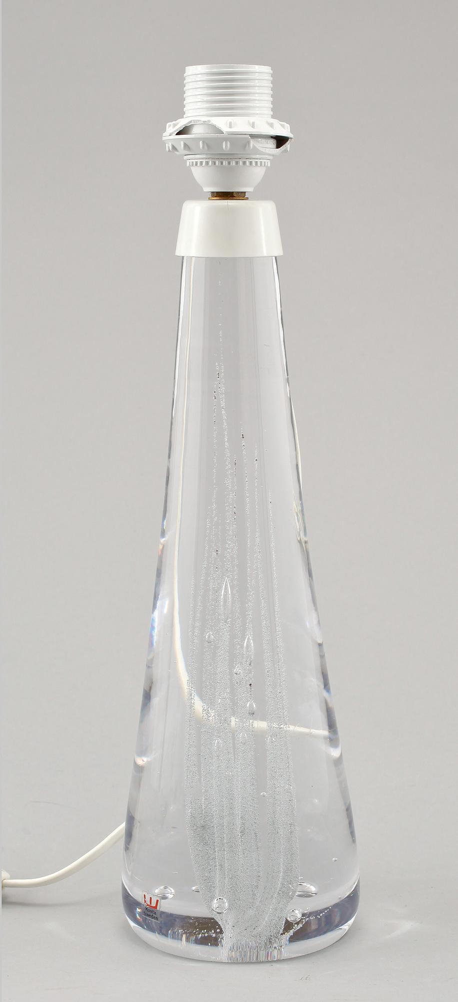 BORDSLAMPA, Vicke Lindstrand, Kosta, 1900-talets fjärde kvartal.