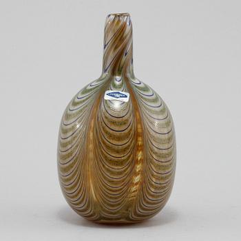 VAS, glas, Oiva Toikka, Nuutajärvi, 1900-talets fjärde kvartal.