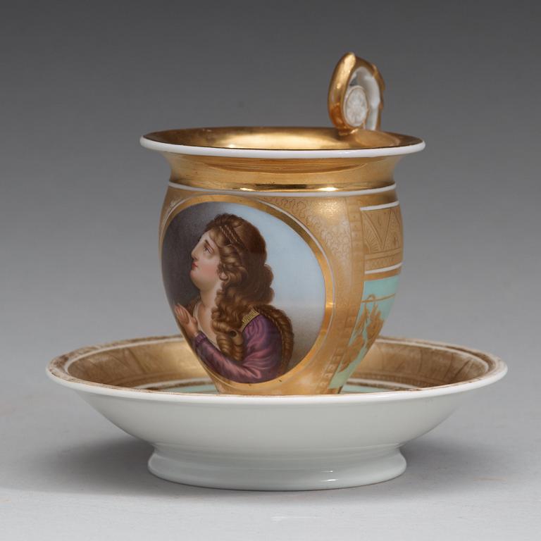 A Russian Gardner Empire cup with stand, early 19th Centruy.