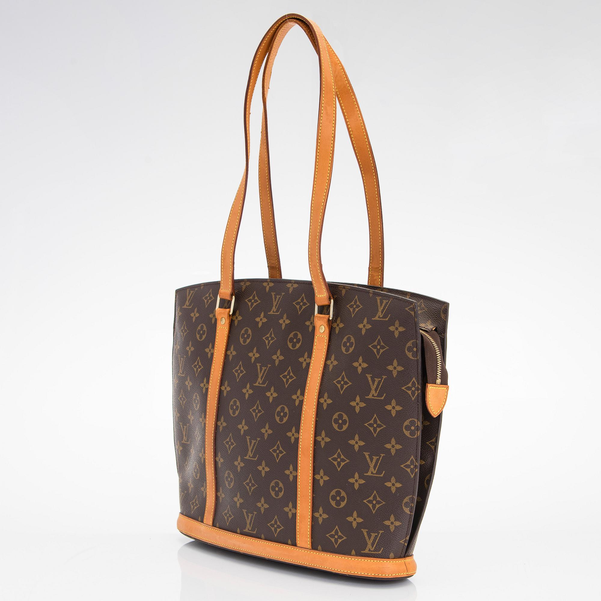 Louis Vuitton, a Monogram Canvas 'Babylone' bag.