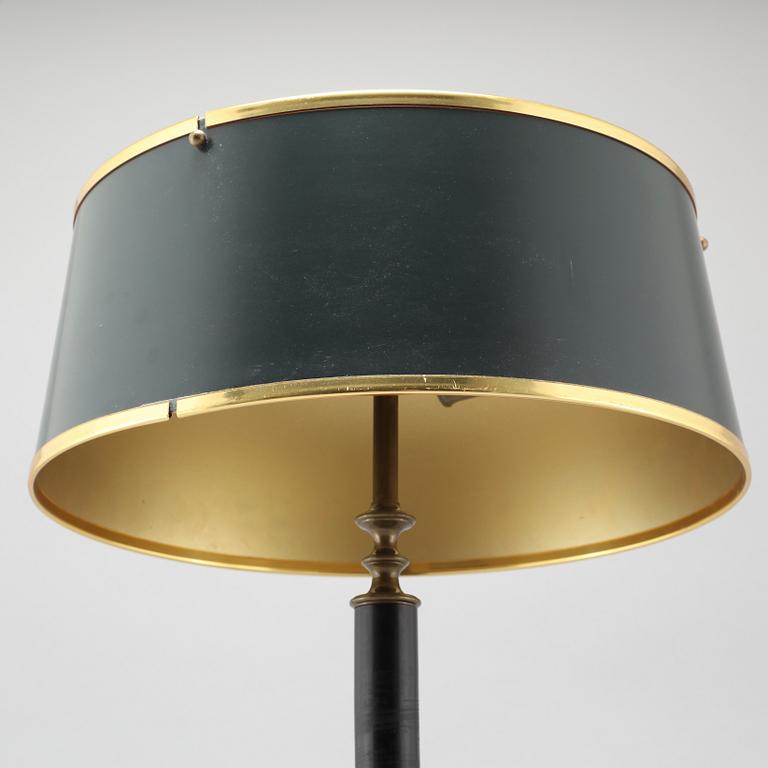 A circa mid 20th century table lamp.