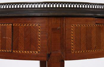 BORD, gustaviansk stil, 1900-tal.
