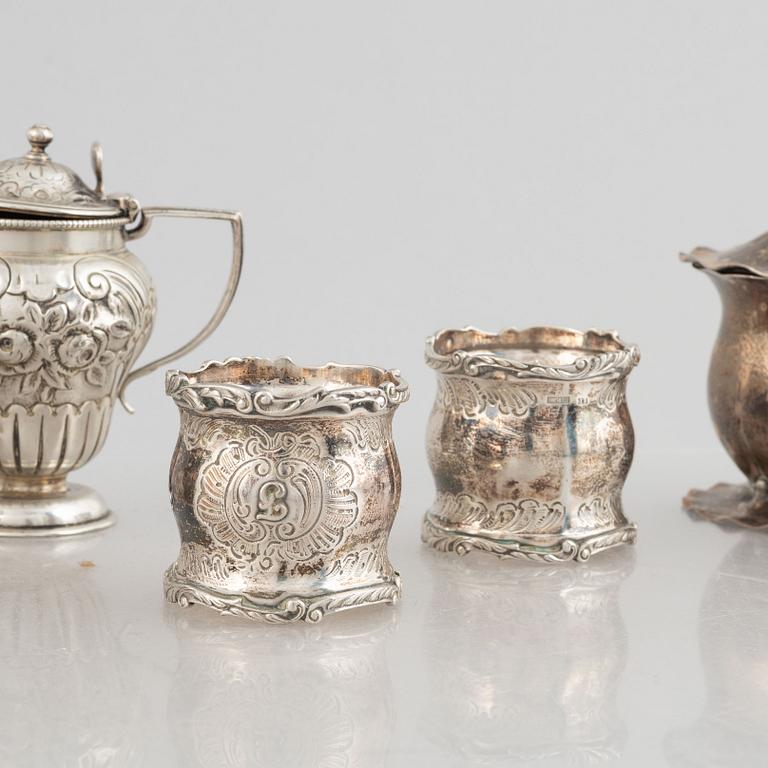 Eight silver pieces, England, Sweden, Germany and Norway, 19th-20th century.