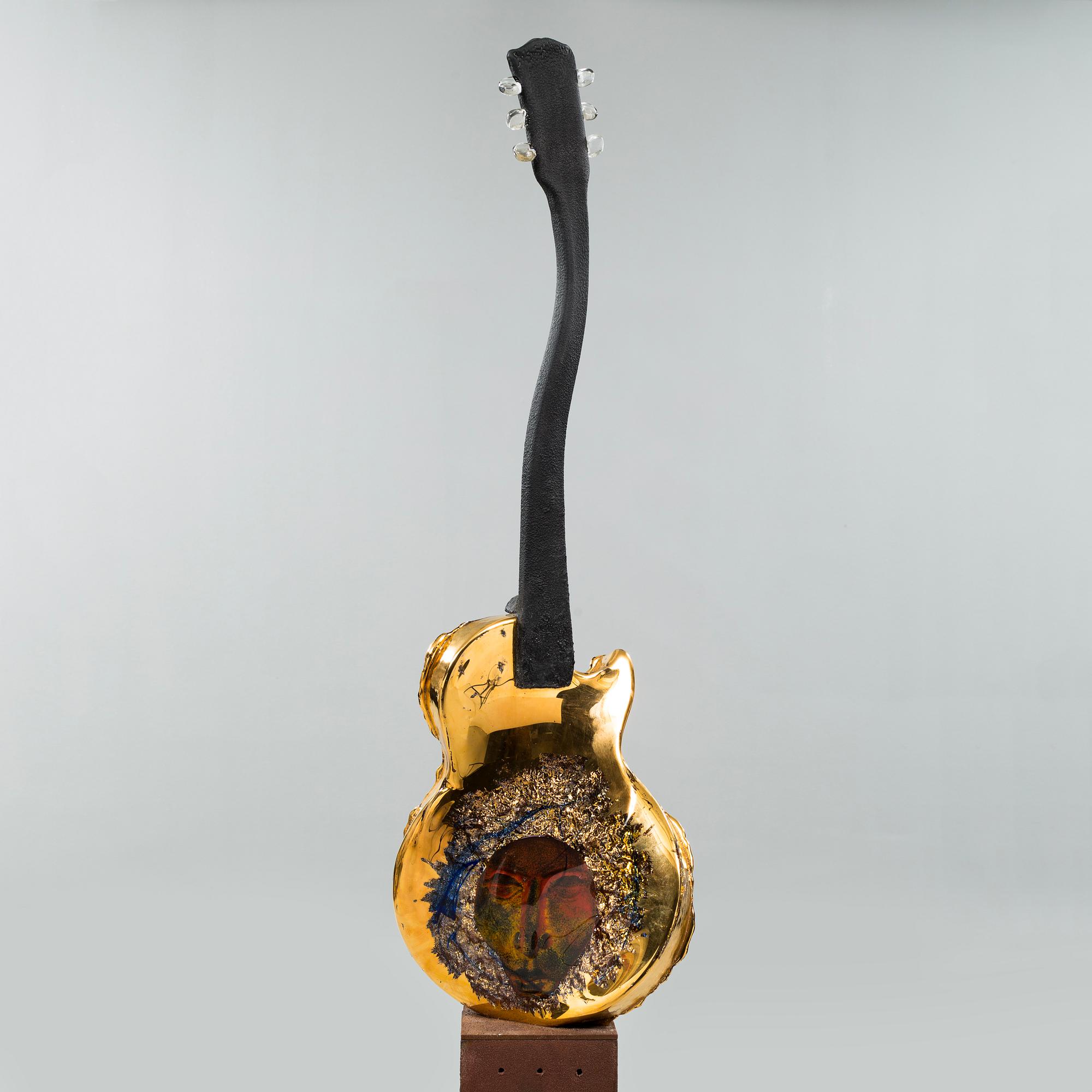 A signed unique glass sculpture by KJELL ENGMAN for Kosta Boda.