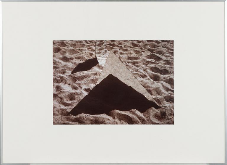 Annikki Luukela, cibachrome-vedos, signeerattu.