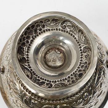 A Dutch silver bowl, unidentified maker LH, Rotterdam 1740s.