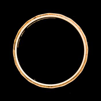 RING, 23 k. Vikt ca 10 g.