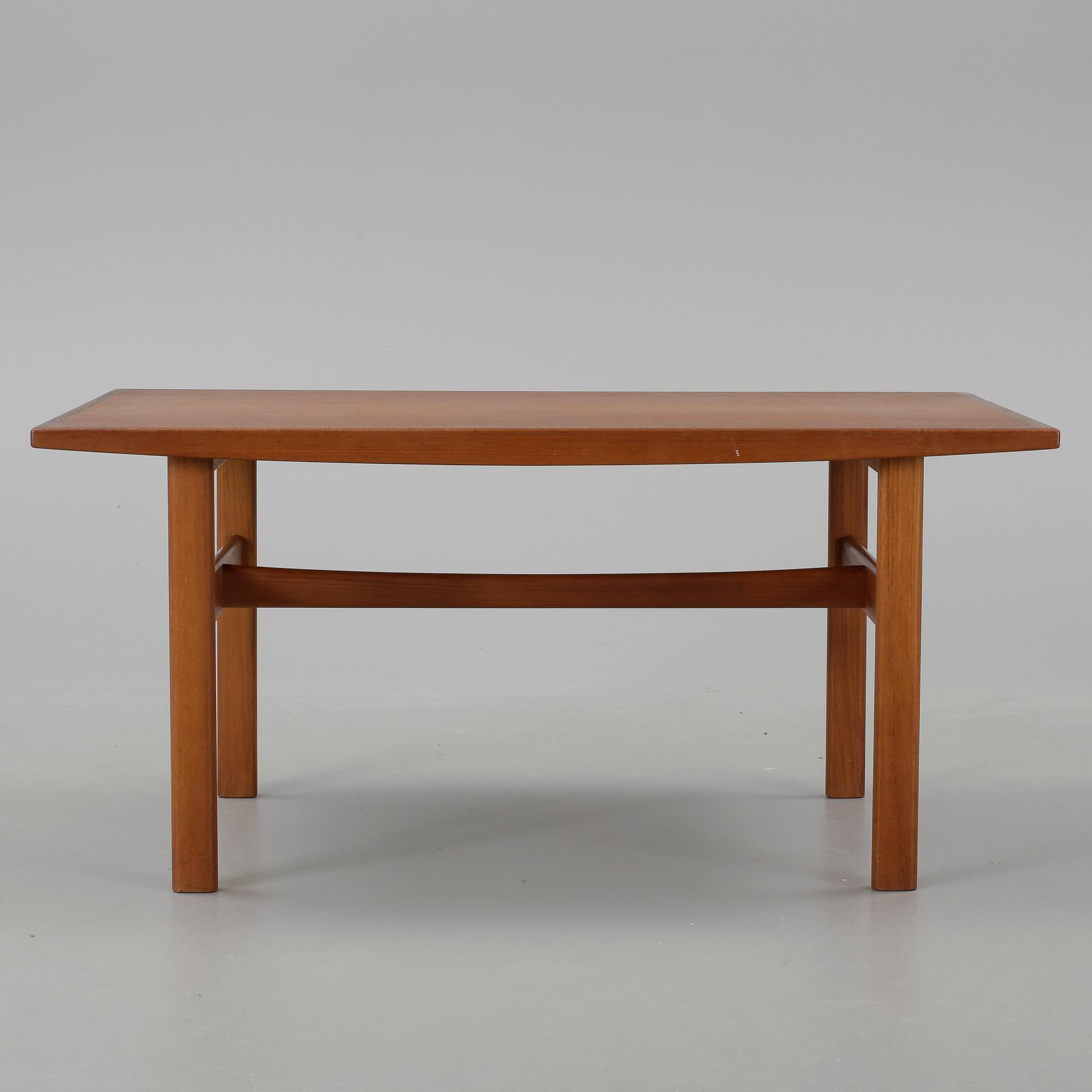 SOFFBORD, möjligen Carl Gustaf Hiort af Ornäs, Puunveisto Oy, Finland, 50-tal.