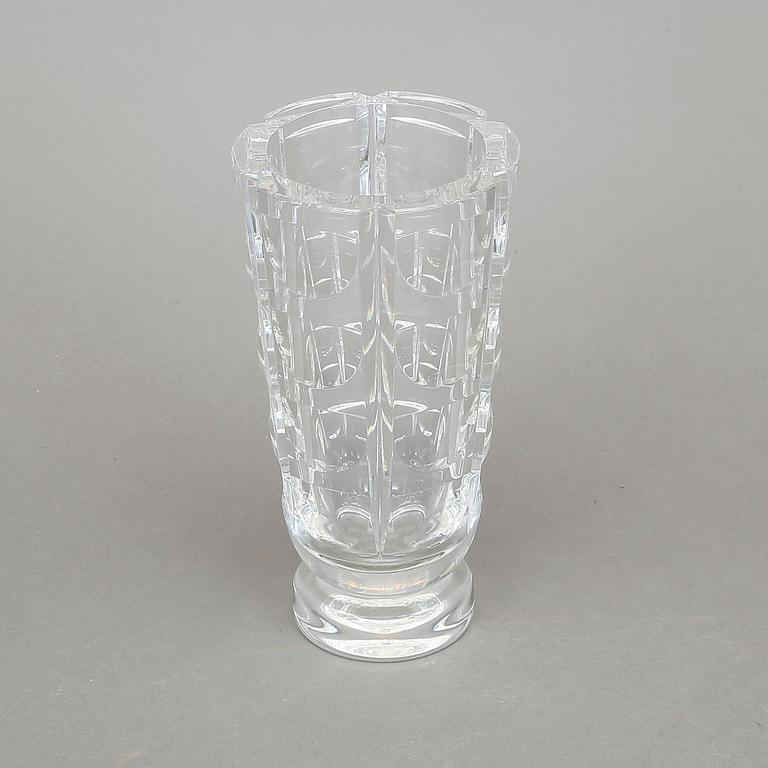 VAS, glas, "Tusen fönster", Simon Gate, Orrefors, modellen formgiven 1934.