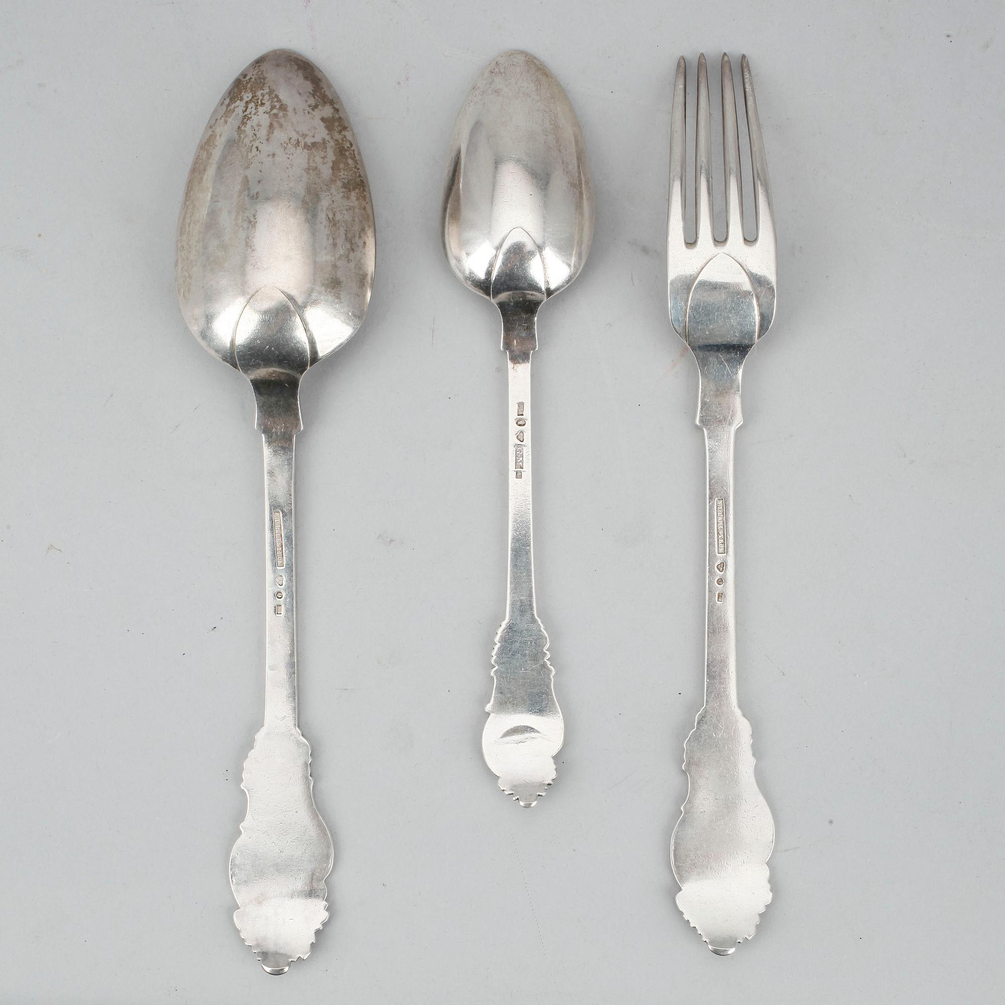 BESTICKSERVIS, 14 delar, silver. Nils Leonard Dahlström, Örebro, 1871. Totalvikt ca 938 gram.